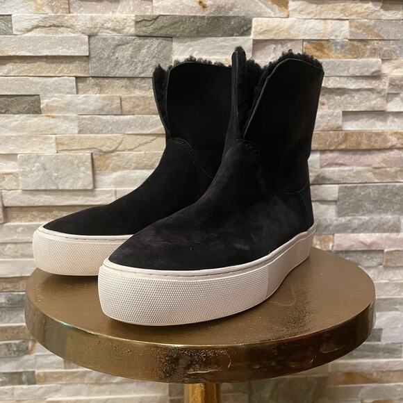 UGG Lynus Sneaker Boots | Black Suede Shearling, 8, Worn 1x, Cozy-Chic - Picture 11 of 13